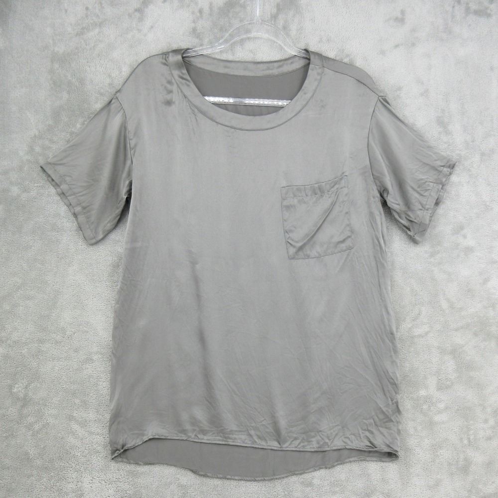 SILKSILKY Top Women Size S Gray Silk Short Sleeve Pocket Casual Tee Quiet Luxury